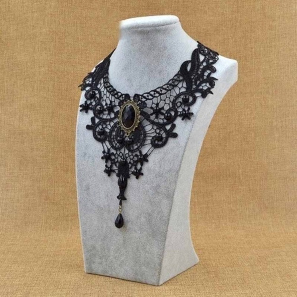 Vintage Style Punk Black Lace Choker - Picture 6 of 6